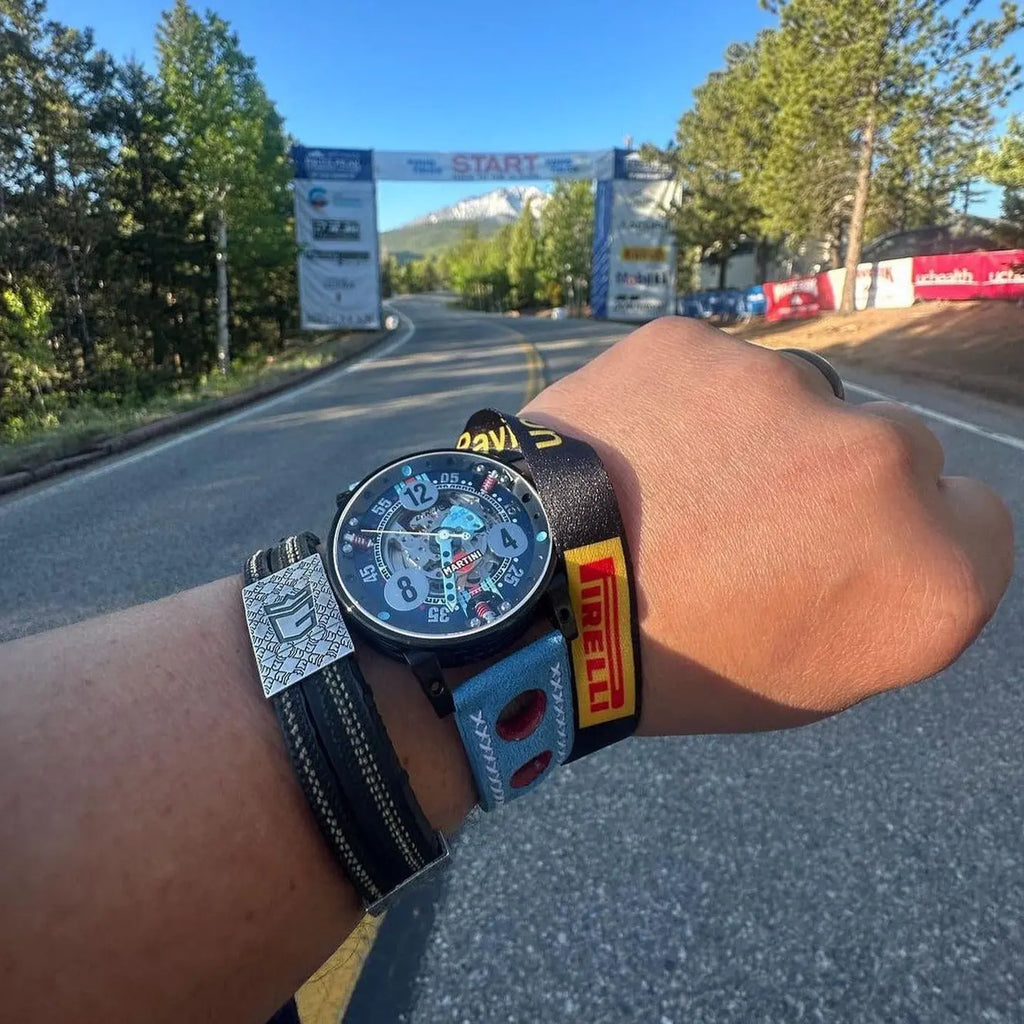 Bracelet Portier Argent Pneu F1 Upcyclé MONGRIP carsandme.com