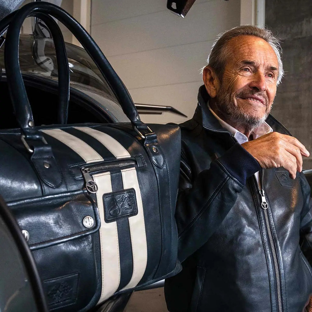 Jacky Ickx Sac De Voyage En Cuir 72h Bleu Marine | Cars and Me