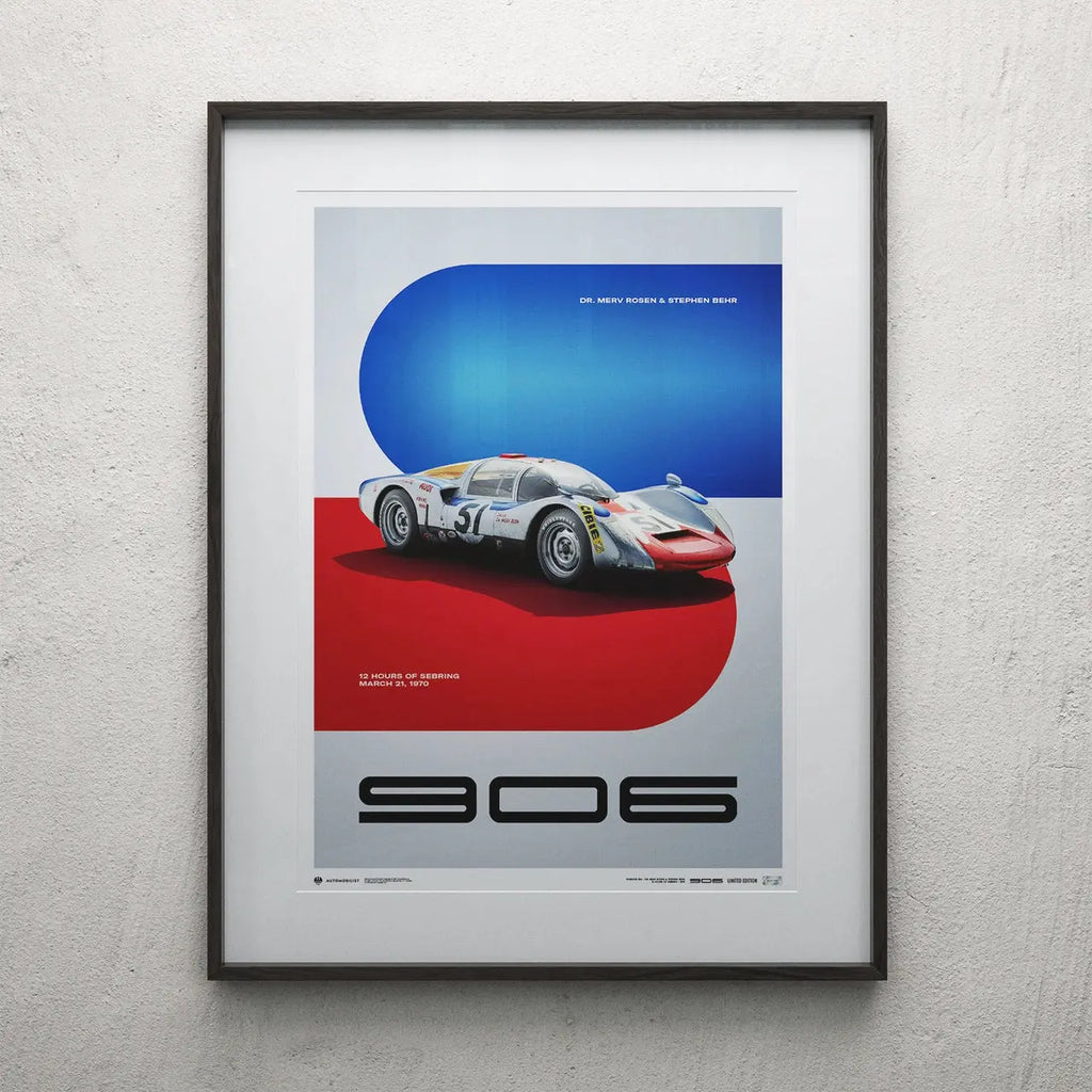 Affiche Automobilist grise bleue et rouge montrant la Porsche 906 courant sous le numéro 51 aux 12 Hours of Sebring en 1970, modélisée en 3D dans un cadre noir